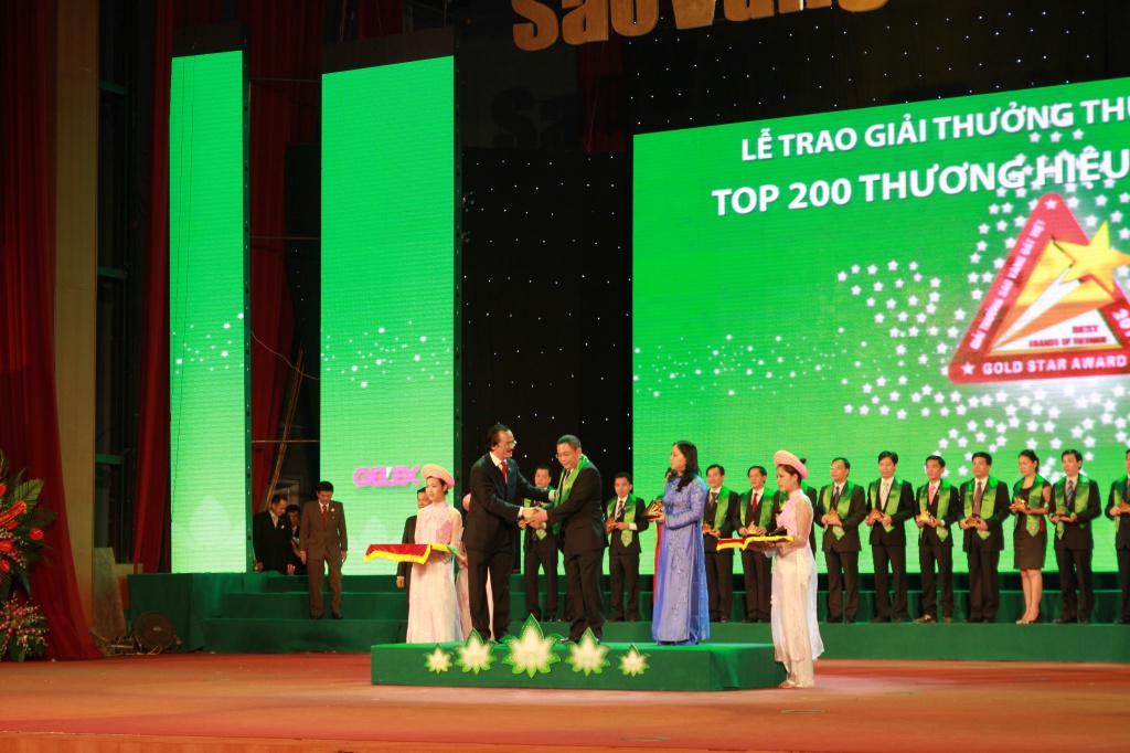 Lisemco nhận giải thưởng Top 200 thương hiệu Sao Vàng đất Việt Lisemco nhận giải thưởng Top 200 thương hiệu Sao Vàng đất Việt