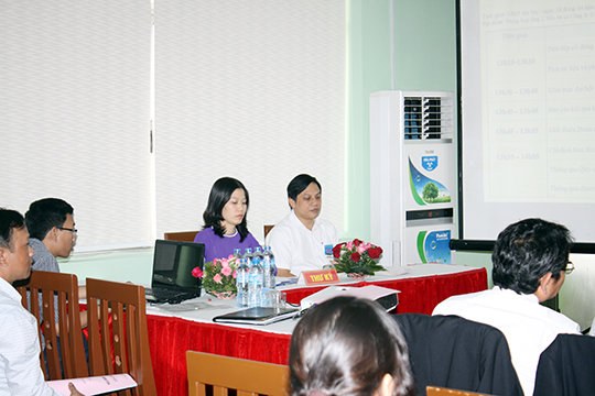 09 - Ban thu ky.JPG